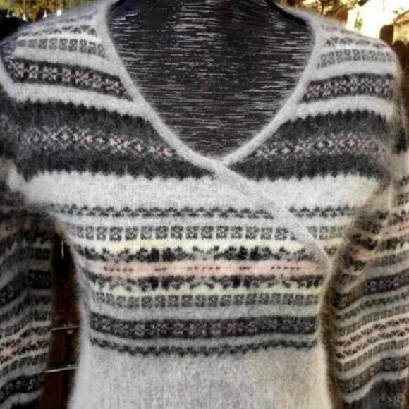 Faded Glory | Ladies rabbit fur sweater - Picture 2 of 8